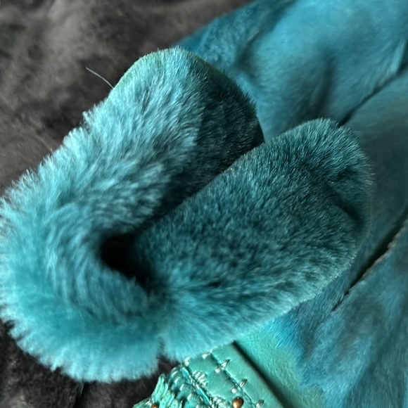 Natural Lambskin 100% Genuine Leather with Fur, and Natural Wool, Woman’s Coat. - Picture 6 of 17